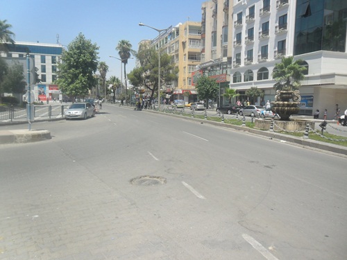 ŞANLIURFA CADDELERİ BOMBOŞ