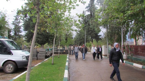 SİVEREKLİLER BAYRAMDA ÖLMÜŞLERİNİ UNUTMADI