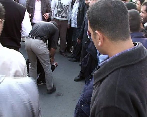 LİNÇ EDİLMEKTEN ZOR KURTULDU