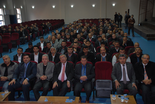 AK PARTİ SİYASET AKADEMİSİ START ALDI