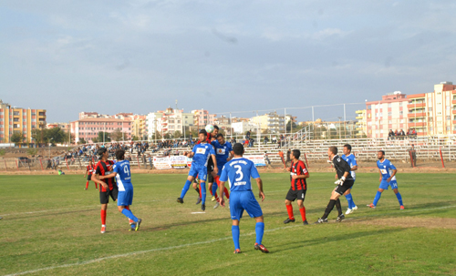 SİVEREK BELEDİYESPOR 1 PUANLA DÖNDÜ