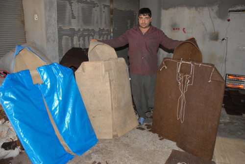 SİVEREK'TE KEÇECİLİK MESLEĞİ KAYBOLUYOR