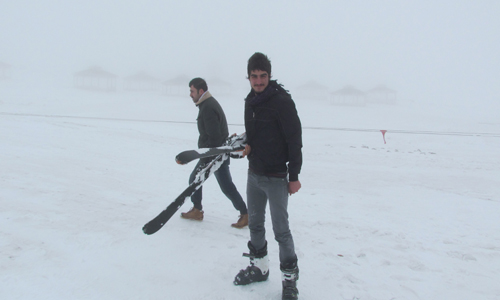 KARACADAĞDA KAYAK KEYFİ