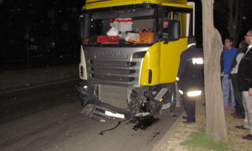 ÖLÜM YOLUNDA KAZA UCUZ ATLATILDI