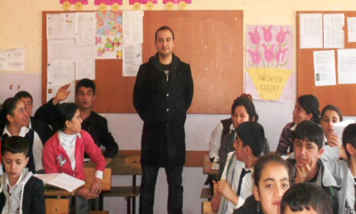 MEMUR-SEN ÜYELERİ DERSLERE SERBEST KIYAFETLE GİRDİ