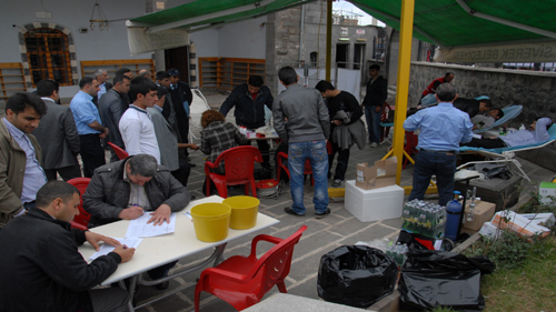 SİVEREK'TE KAN BAĞIŞINA YOĞUN İLGİ