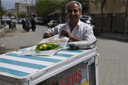 SİVEREK'TE 30 YILDIR LAHMACUN SATIYOR