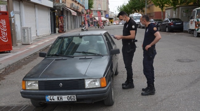 Siverek'te halk yasağa uydu kent sessizliğe büründü