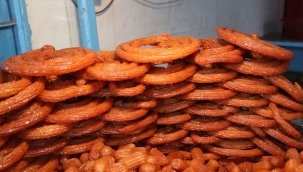 Tatlıcılar satış yapamamaktan dert yanıyor