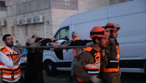 Müslümanları yok etmek isteyen sinagogda tribün çöktü: 2 ölü, 132 yaralı