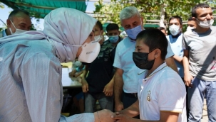 Başkan Çakmak özel öğrencilerle çocuk oyun parkının açılışını yaptı