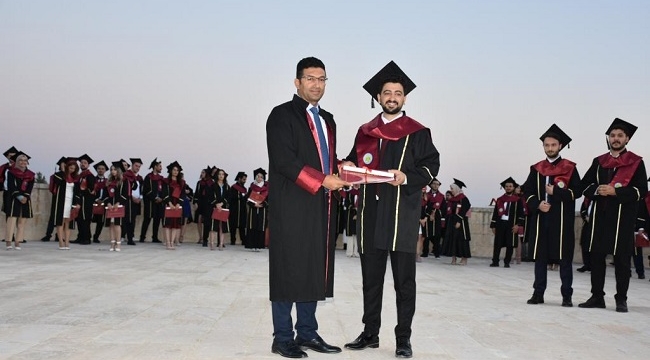 Harran Üniversitesi Tıp Fakültesi'nde mezun töreni yapıldı