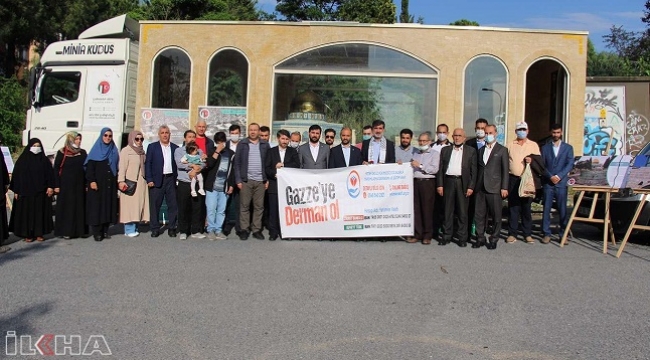 Kudüs maketli araç İstanbul'dan yola çıktı