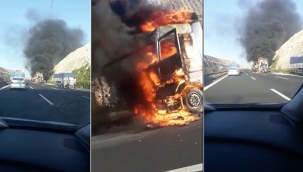 Şanlıurfa'da seyir halindeki tırda yangın çıktı