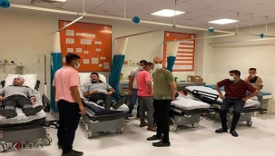 Birecik Devlet Hastanesi'nde güvenlik ile hasta yakınları arasında kavga: 9 yaralı