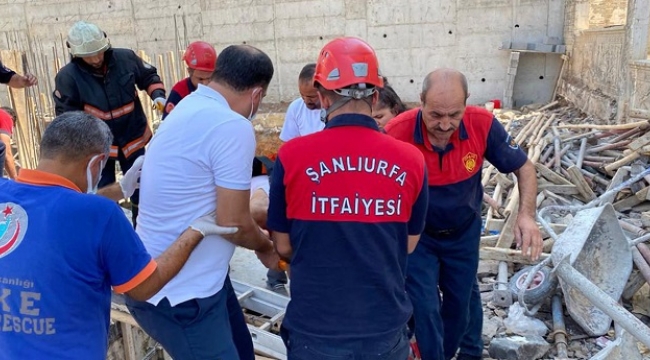 Karaköprü'de İnşaattan düşen işçi ağır yaralandı