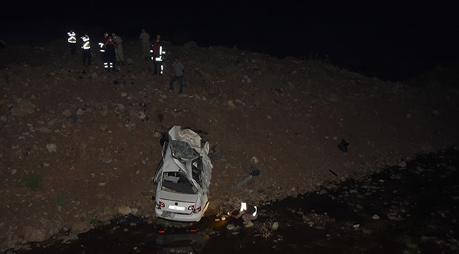 Siverek- Feribot yolunda kaza: 2 ölü 1 yaralı