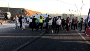 Şanlıurfa'da minibüs kazasında yaralanan bir kişi hayatını kaybetti