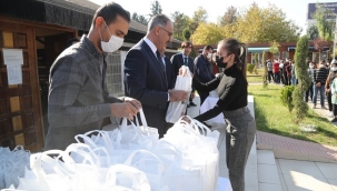 Başkan Kuş," Geleceğimizin teminatı olan gençlerimizin her zaman yanındayız."