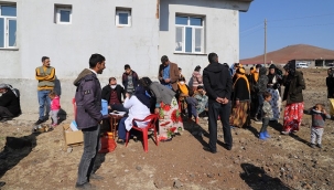 Karacadağ bölgesinde mevsimlik tarım işçileri aşılanıyor