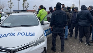 Siverek'te otomobilin çarptığı yaşlı adam ağır yaralandı