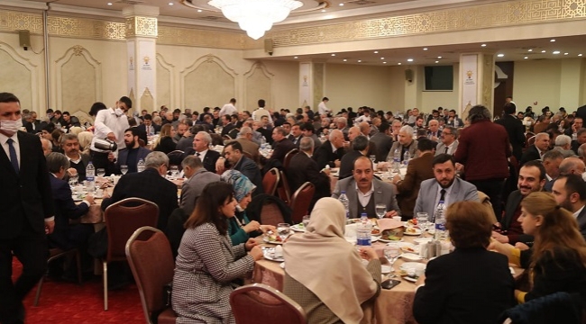 Numan Kurtulmuş Urfa'da STK'larla bir araya geldi