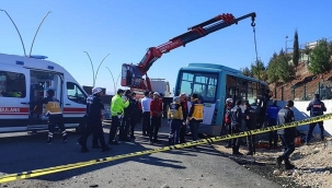 Şanlıurfa'da Zeytin Dalı Eğitim Kampüsü yolunda bir kaza daha: 1 ölü 3 yaralı