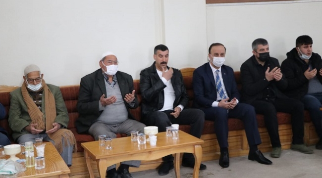 Vali Erin trafik kazasında vefat eden otobüs şoförünün taziyesine katıldı