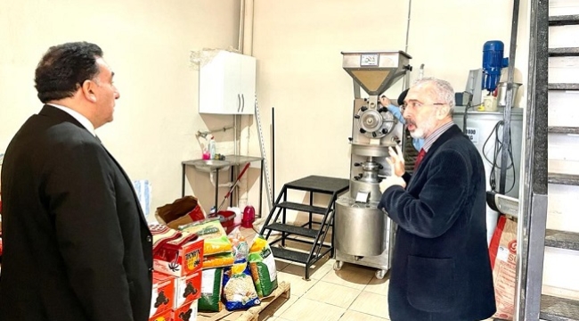 Prof. Dr. İbrahim Hayoğlu Siverek'te açılan yerel işletmeyi ziyaret etti