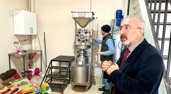 Prof. Dr. İbrahim Hayoğlu Siverek'te açılan yerel işletmeyi ziyaret etti