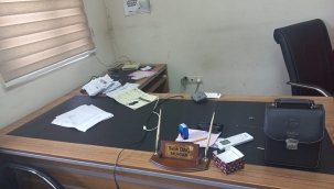 Şanlıurfa'da Muhtar Evinin bilgisayarını çaldılar