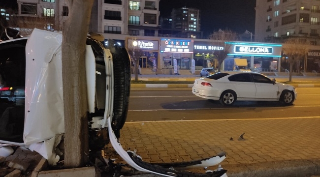 Şanlıurfa'da trafik kazasında kimsenin burnu bile kanamadı