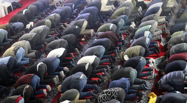 Şanlıurfa'da ilk teravih heyecanı