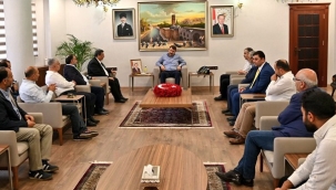 Vali Ayhan Şanlıurfa'daki tip 1 diyabet hastası çocuklara da umut olacak mı?