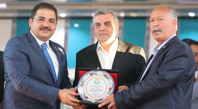 Başkan Canpolat: Zor işleri çözmeye geldik