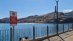 Takoran Vadisine 4 dilde "Suya Girmek Tehlikeli ve Yasaktır" levhası asıldı