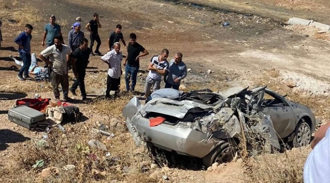 Viranşehir'de otomobil şarampole devrildi: 1 ölü 1 yaralı