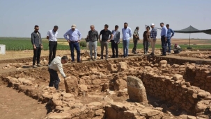 Vali Ayhan Sefertepe'yi ziyaret etti