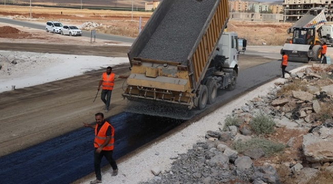 Haliliye'de asfalt çalışmaları devam ediyor