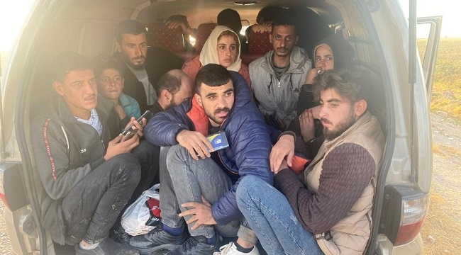 Şanlıurfa'da 18 düzensiz göçmen yakalandı
