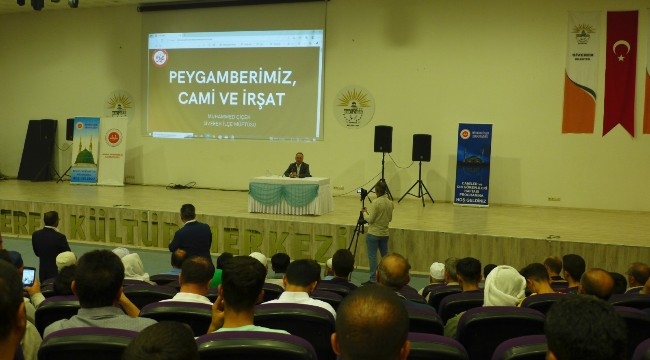 Siverek Müftülüğü tarafından Mevlid Kandili programı düzenlendi