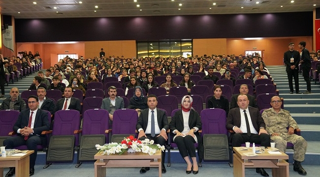 Siverek'te Türkiye Kültür ve Tarih Bilinci Sempozyumu düzenlendi