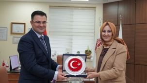 Başkan Çakmak'tan Başhekim Kırhan'a ziyaret