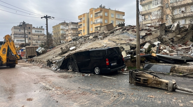 Maraş depreminde acı bilanço: 284 ölü 2323 yaralı