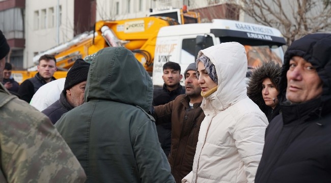 Siverekliler depremin ilk anında Adıyaman'a akın etti