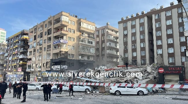 Şanlıurfa'da 7 katlı bina çöktü: 1 yaralı