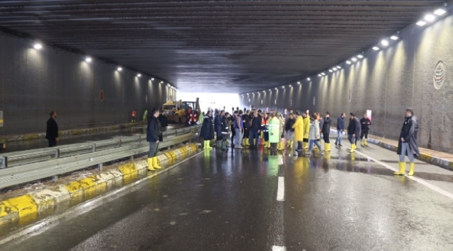 Urfa'da 5 kişinin öldüğü Abide Kavşağı alt tüneli açıldı