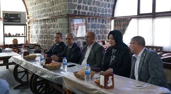 AK Parti Şanlıurfa Milletvekili Adayı Dusak gazetecilerle buluştu