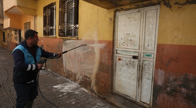 Eyyübiye'de selden etkilenen evler onarılıyor