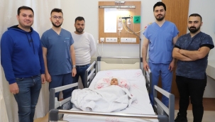 Şanlıurfa'da bir hastaya biyonik kulak takıldı